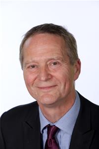 Profile image for Councillor Chris Barnham