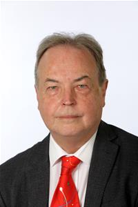 Profile image for Councillor Stephen Penfold